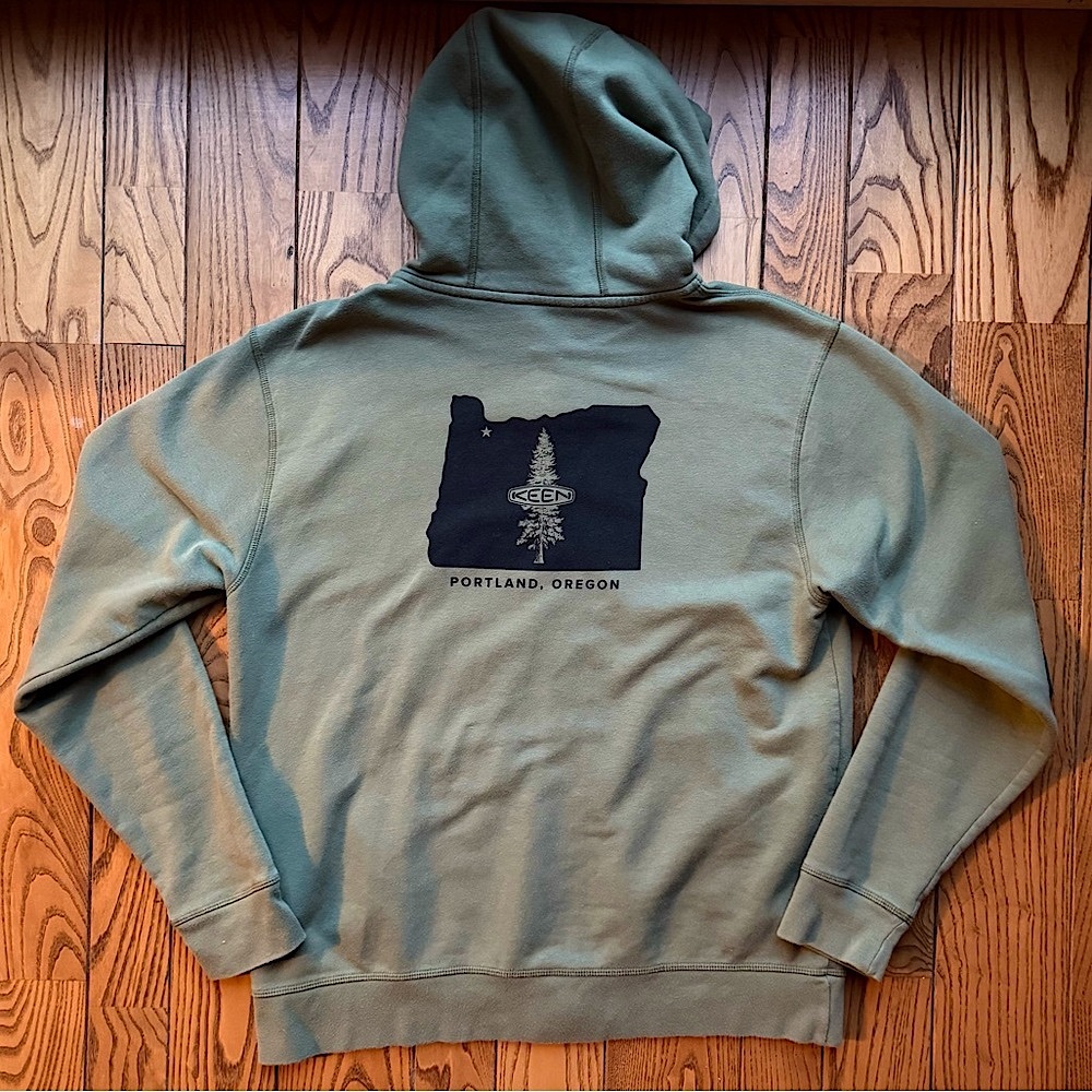 Keen Zipup Hoodie Size XL